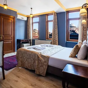 Cheers Hostal Estambul